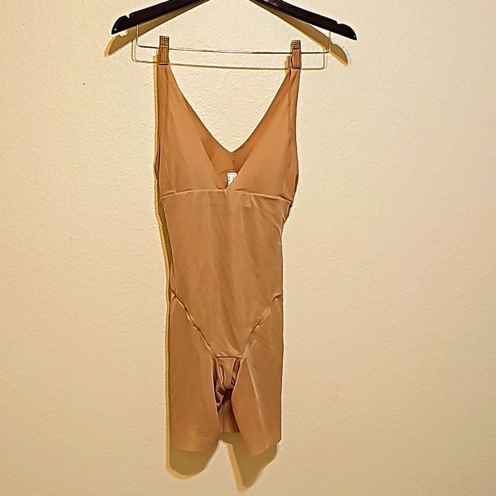 Flexees tab Nylon Shorts Onesie Shape-wear